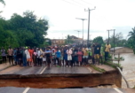 Las lluvias provocan el desbordamiento del río en Nkontrodo