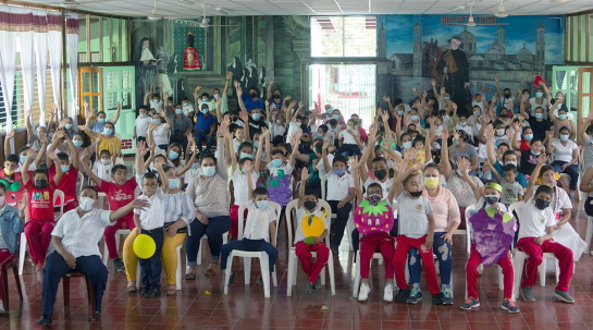 25/05/2022 Los niños del Hogar Escuela celebran el Día de la Familia