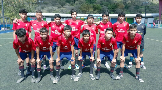 17/04/2023 La Selección Infantil Osasuna - San Antonio, ante la Escuela de Talentos de Jinotega