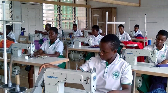 15/05/2023 Preparando el camino para las futuras mujeres de África