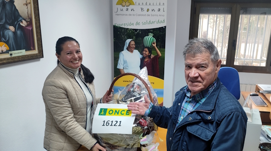 29/11/2023 La rifa del Mercadillo Solidario de Zaragoza encuentra a su ganador