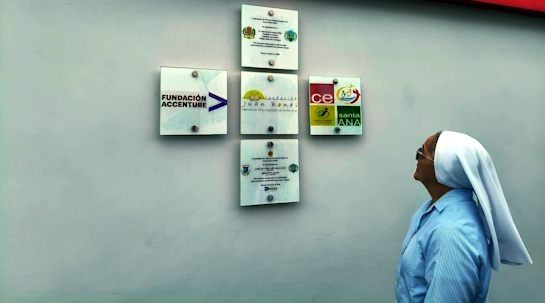 26/05/2025 Nuevas placas conmemorativas en la escuela de Breves