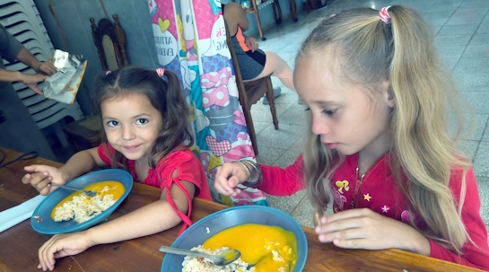 11/06/2025 Artesanía solidaria para luchar contra el hambre