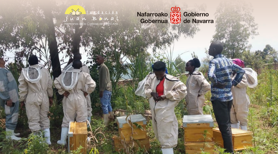 26/03/2026 La apicultura, una nueva vía para la sostenibilidad del Colegio Santa Ana en Mugina (Ruanda)