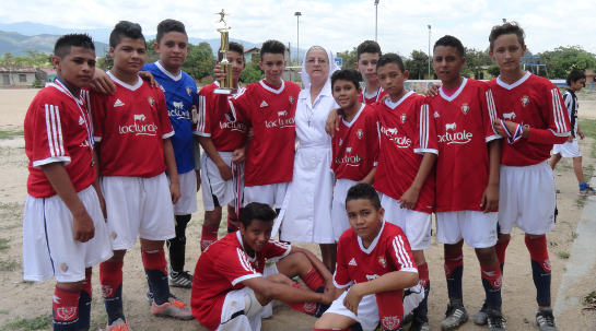 22/06/2016 Nueva victoria del equipo infantil Osasuna-San Antonio.