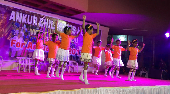 30/01/2018 El gran festival en Ankur (India) se llena de música y danza.