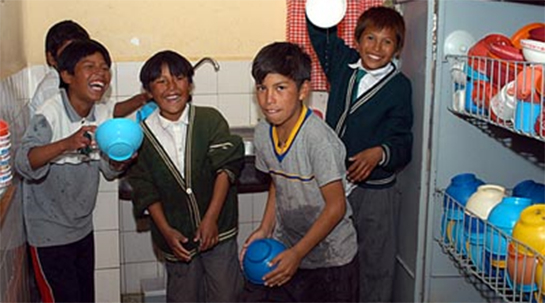 16/07/2018 Fundación Juan Bonal alimenta cada día a 250 niños sin recursos en la misión de Machacamarca